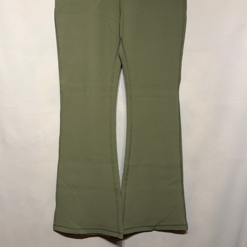 Athleta Elation Rib Crop Flare Pants Eucalyptus Olive Size XL Tall - Picture 5 of 11